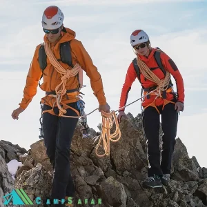 لوازم مورد نیاز در کوهنوردی - پوشاک کوهنوردی