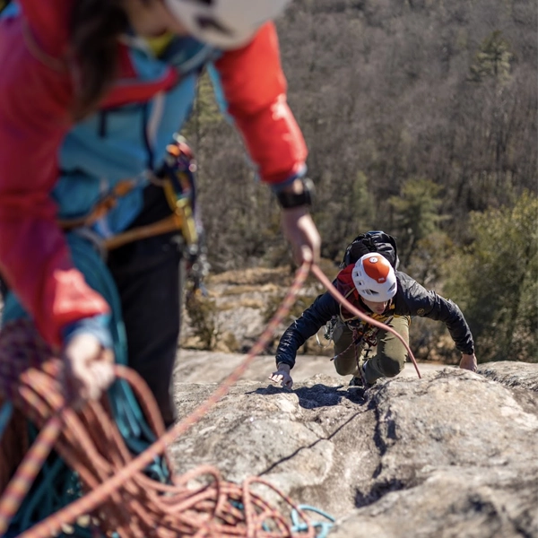معرفی و شناخت انواع طناب کوهنوردی به همراه کاربرد
