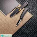 چاقو کمپینگ فیسکارس FISKARS مدل BUILDERS غلاف دار با چاقو تیز کن - فنلاندی